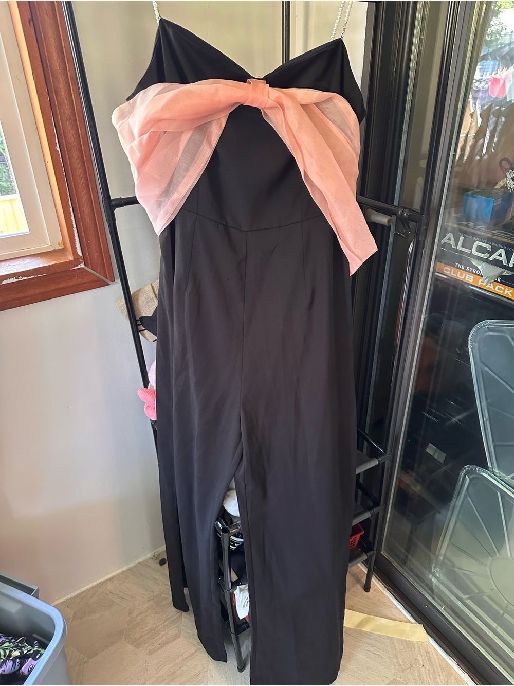 🎉2 for 25 Jumpsuit with Pink Bow Detail - Picture 3 of 7